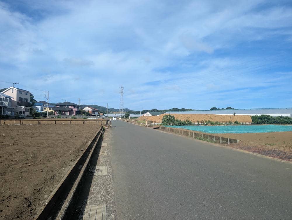 嘉山農園までの畑の道の写真